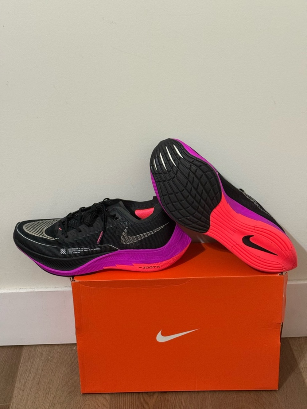 🔥 Nike ZoomX Vaporfly Next% 2 “Raptors” – Elite Racing Shoes – Brand New! 🔥 - Picture 2 of 7